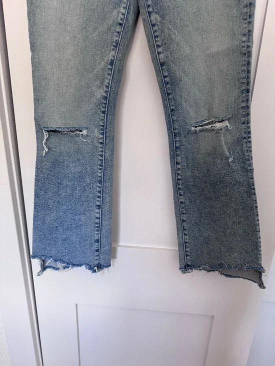 MOTHER The Insider Crop Step Chew in Drinking By The Pool - Picture 3 of 7